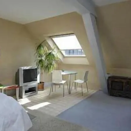 Gaestezimmer Plaenke 아파트